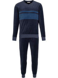 Donkerblauw | packshot | Packshot, donkerblauw – Pastunette velours heren pyjama met V-hals - Donkerblauw - Northern Nights