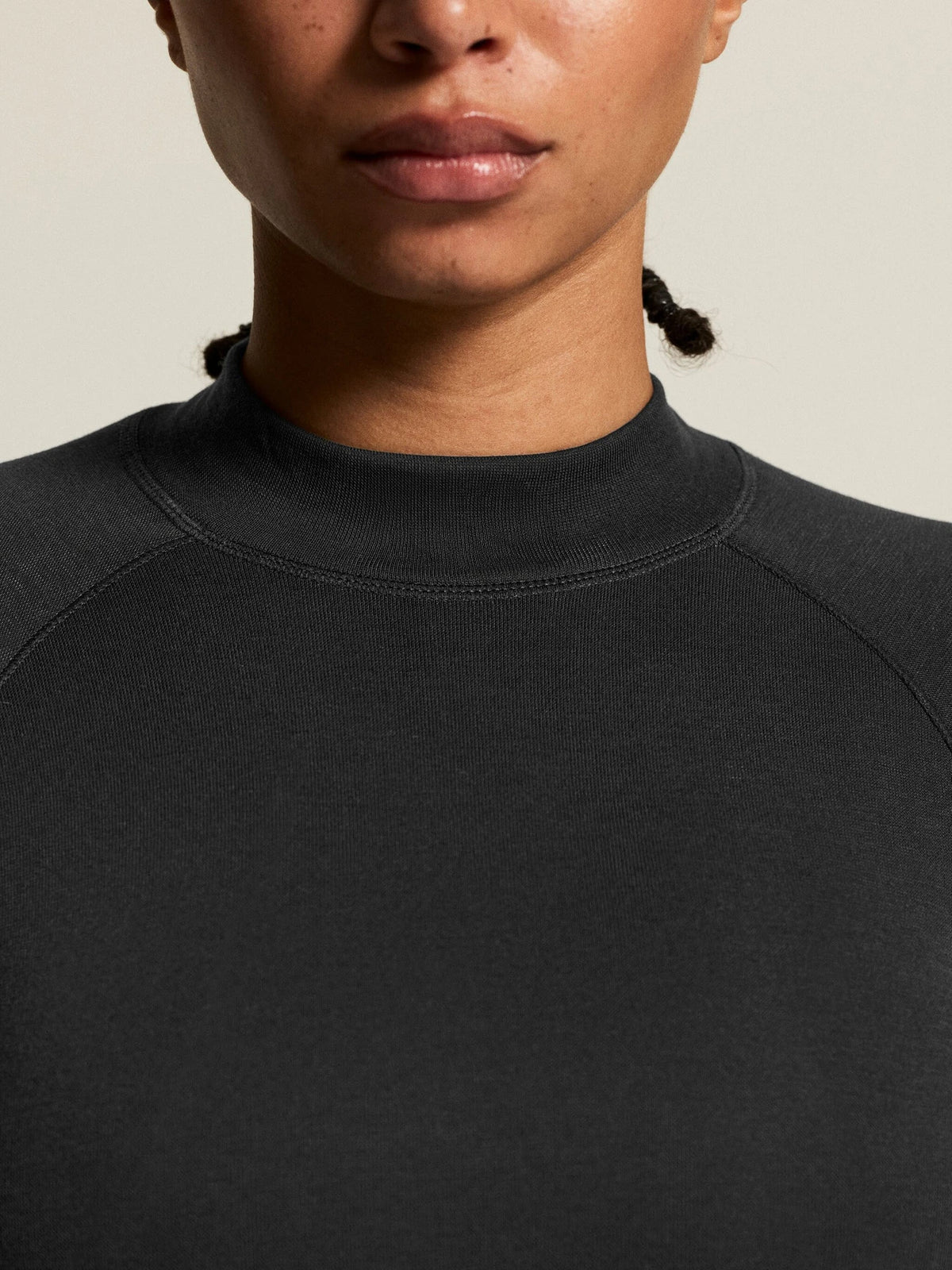 Zwart | detail | Detail hals van dichtbij, zwart – Craft thermoshirt dames lange mouw - Thermal Baselayer