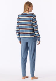 Grijsblauw | achter | Achteraanzicht op model, grijsblauw – Schiesser badstof dames pyjama met boordjes - Streep - Casual Essentials