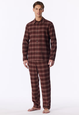 Praline | voor | Vooraanzicht op model, bruine ruit – Schiesser flanellen heren pyjama met knoopsluiting - Ruit - Selected! Premium
