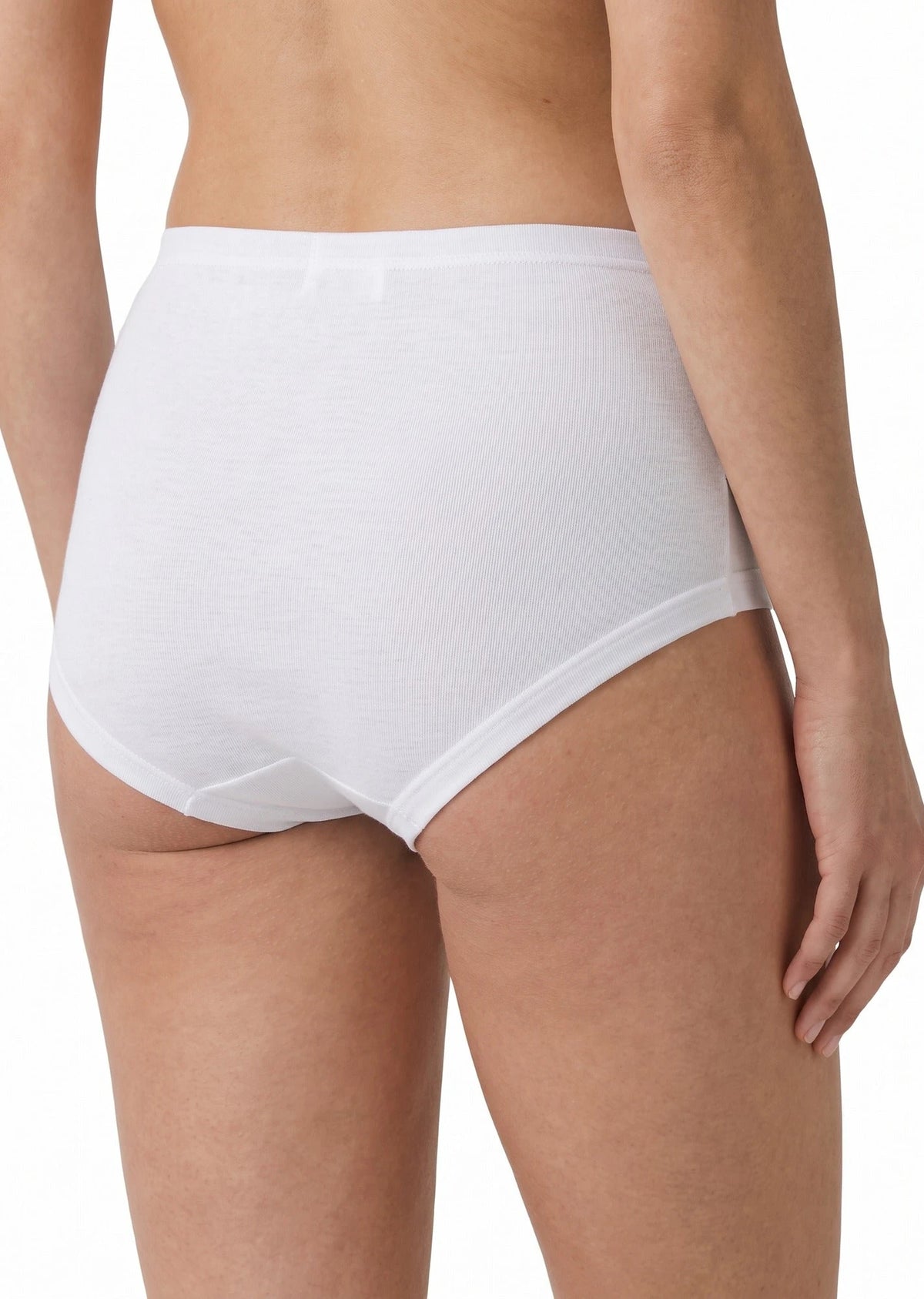Alle | achter | Achteraanzicht op model, wit – Beeren 2-pak dames taille slip Diana