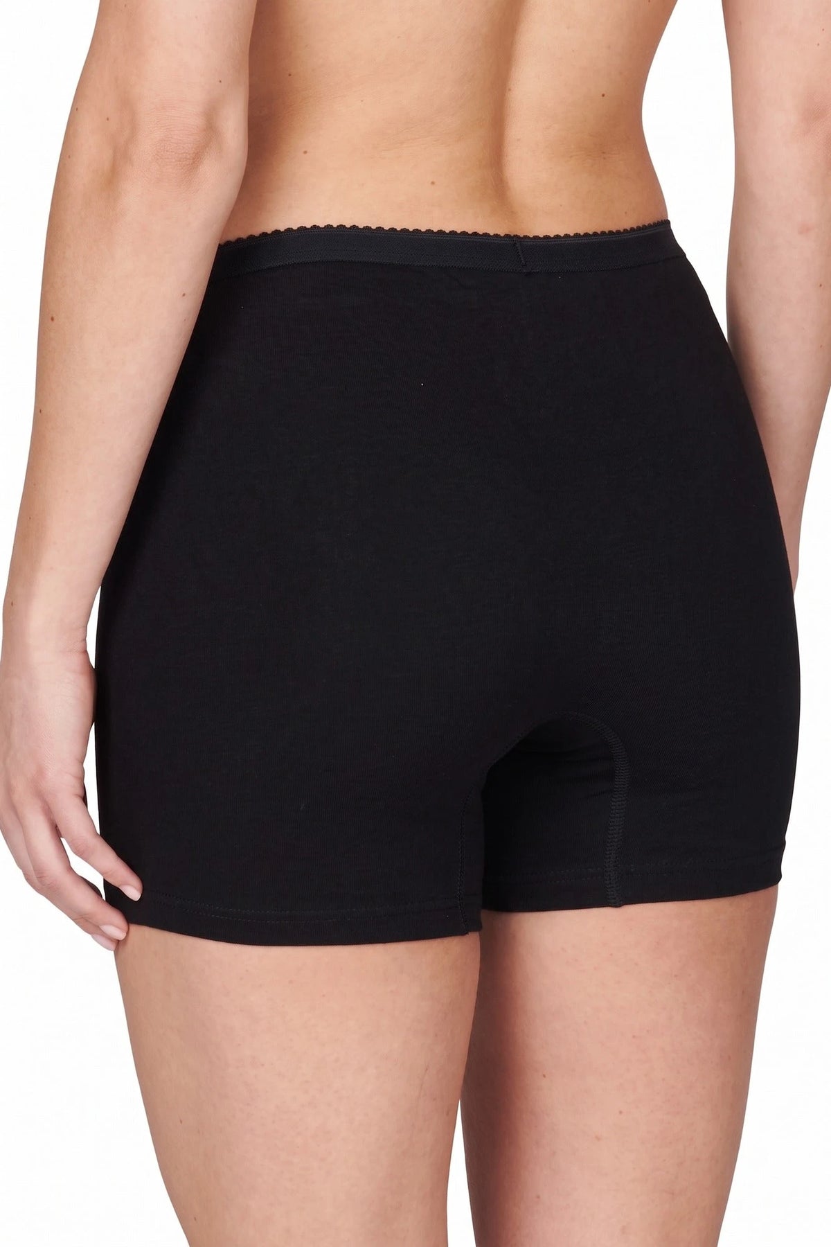 Zwart | achter | Achteraanzicht op model, zwart – Beeren 6-pak dames Boxershort Softly - lange pijpjes