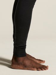 Zwart | detail | Detail pijp bij de enkel, zwart – Craft merino wollen thermobroek heren - Wool Comfort