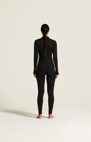 Zwart | achter | Achteraanzicht op model, zwart – Craft thermoset dames shirt en broek - Thermal Baselayer