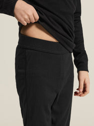 Zwart | detail | Detail tailleband, zwart – Craft thermoset kinderen shirt en broek - Baselayer Set 2