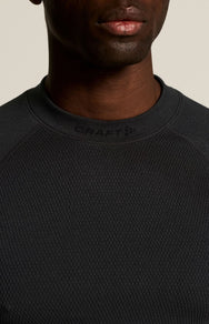 Zwart | detail | Detail hals, zwart – Craft extra warm thermoshirt heren lange mouw - Warm Comfort