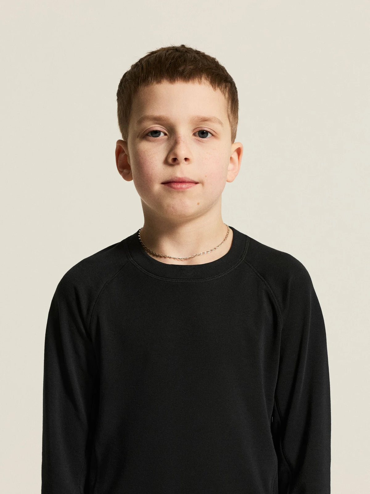 Zwart | detail | Detail hals, zwart – Craft thermoshirt kinderen lange mouw - Thermal Baselayer JR