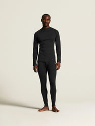 Zwart | sfeer | Op model met bijpassende broek, zwart – Craft thermoshirt heren lange mouw - Thermal Baselayer