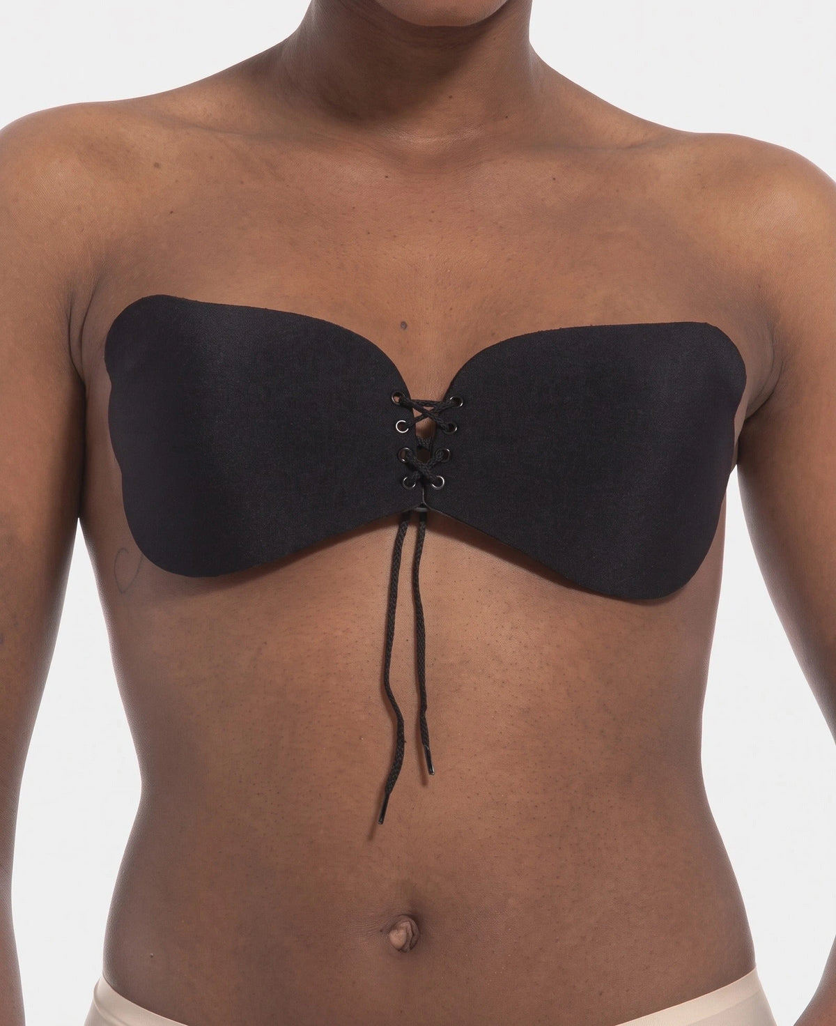 Zwart | voor | Vooraanzicht, zwart – Magic Push up Plak BH - open rug bh - Va-va-Voom Bra