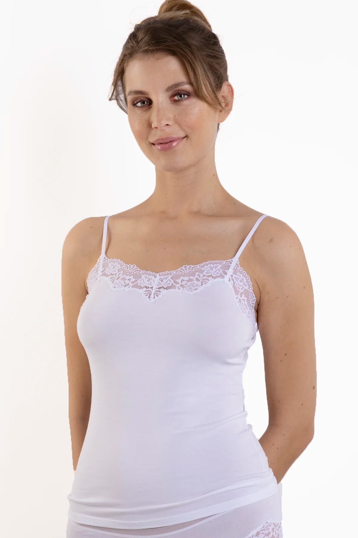 Nina von C Nina von C dames hemd kant Modal spaghetti