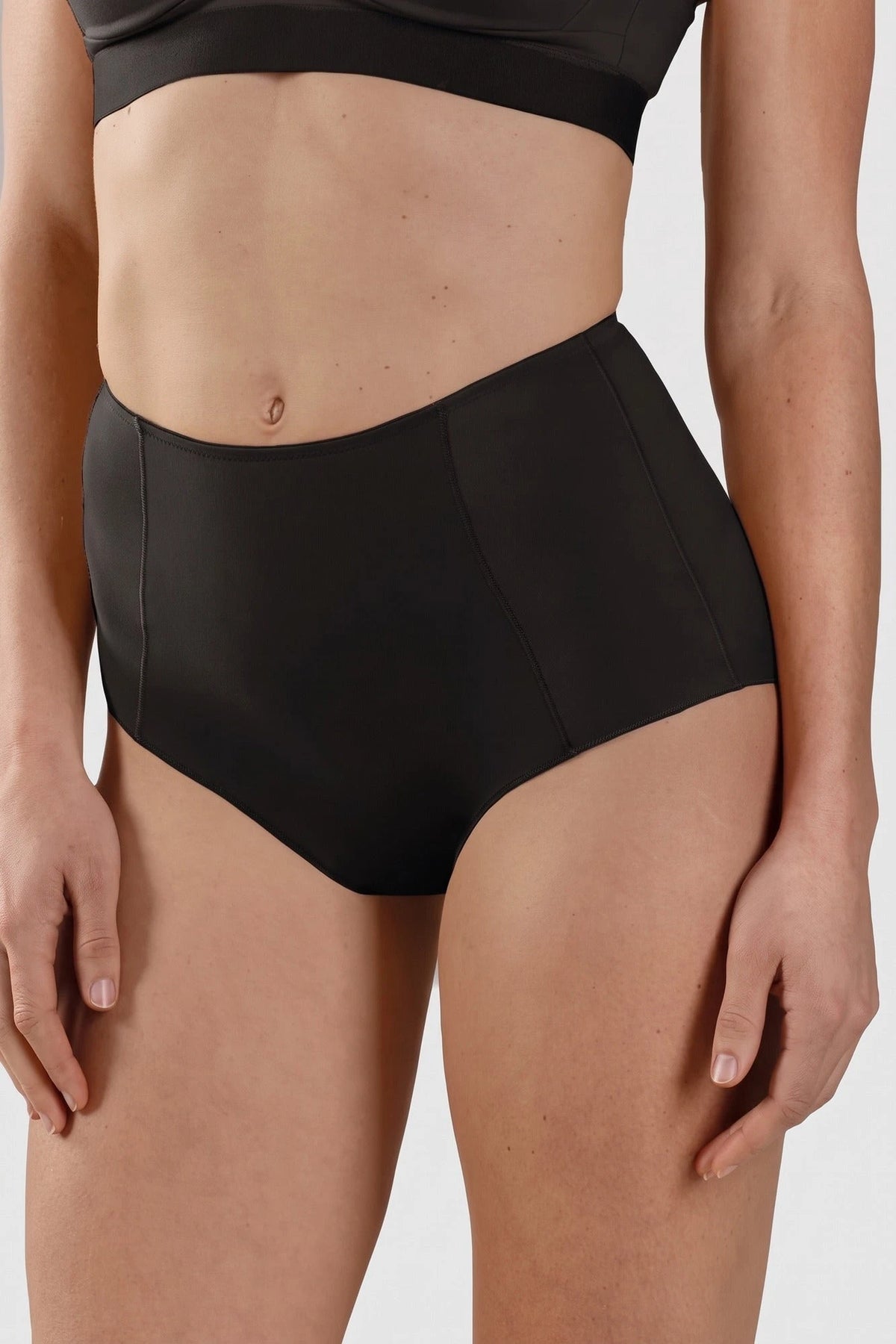 Nina von C Nina von C dames Pantybroek / Step In - Corrigerend