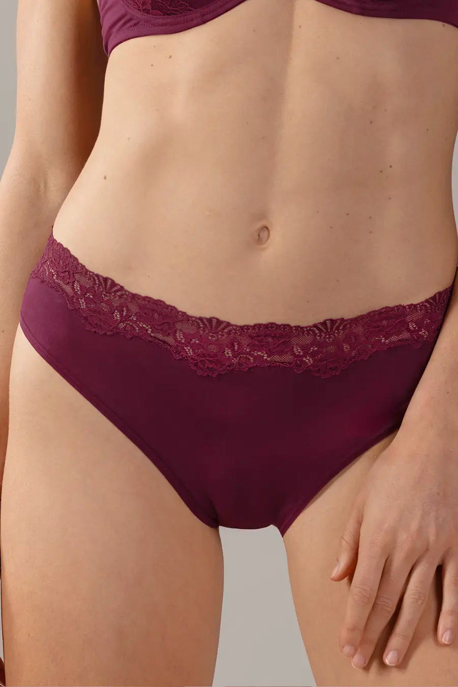Nina von C Nina von C kanten dames Tai slip - Jazzpant Modal
