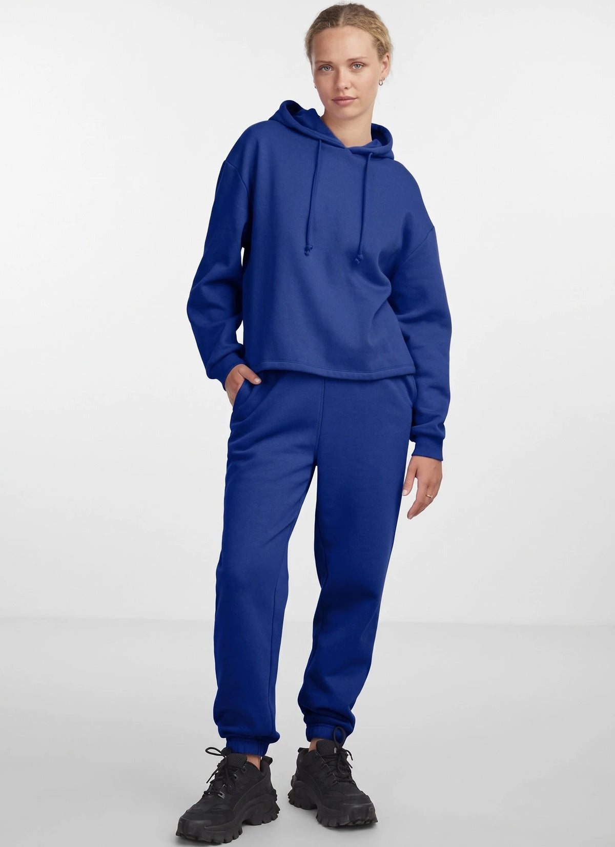 Pieces Pieces Hoodie - Loungewear Top - Chili Colours