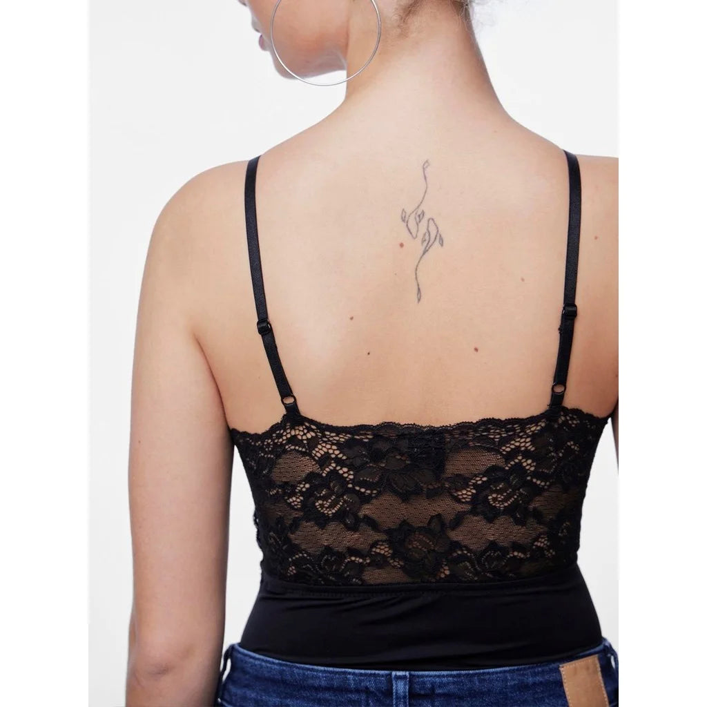 Pieces Pieces zwarte kanten body dames - Lace top Nichelle