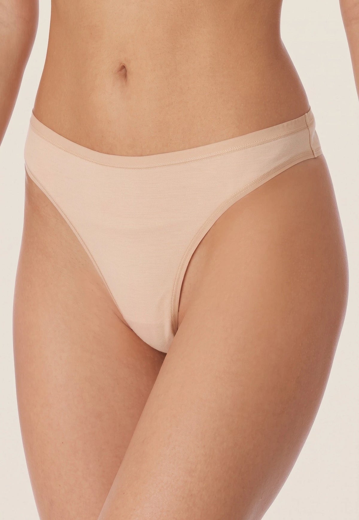 Beige | voor | Vooraanzicht, beige – Schiesser 2-Pack strings dames 95/5 - Biologisch katoen