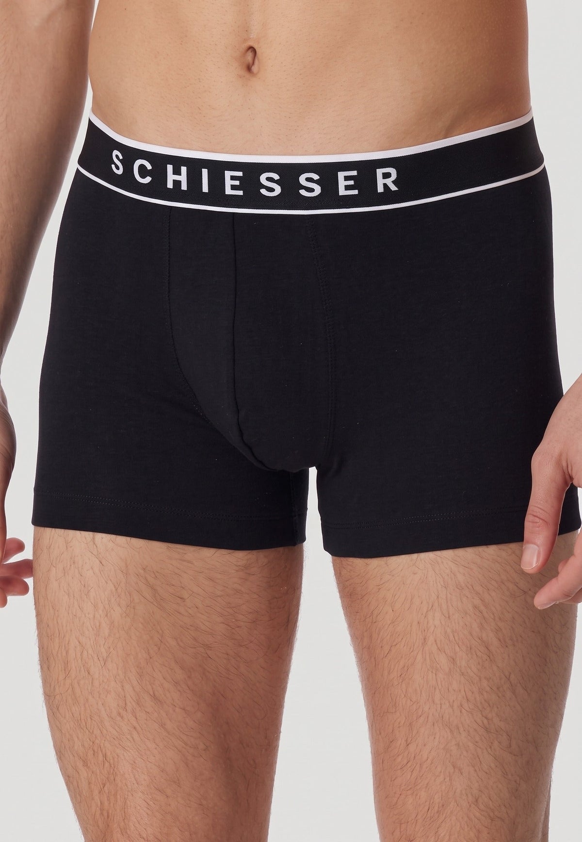 Zwart | voor | Vooraanzicht op model, zwart – Schiesser 5-pack heren boxershort 95/5 - Zwart