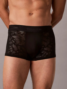 Sliponline Calvin Klein Kanten Heren boxershorts low rise - microfibre lace - Sculpt