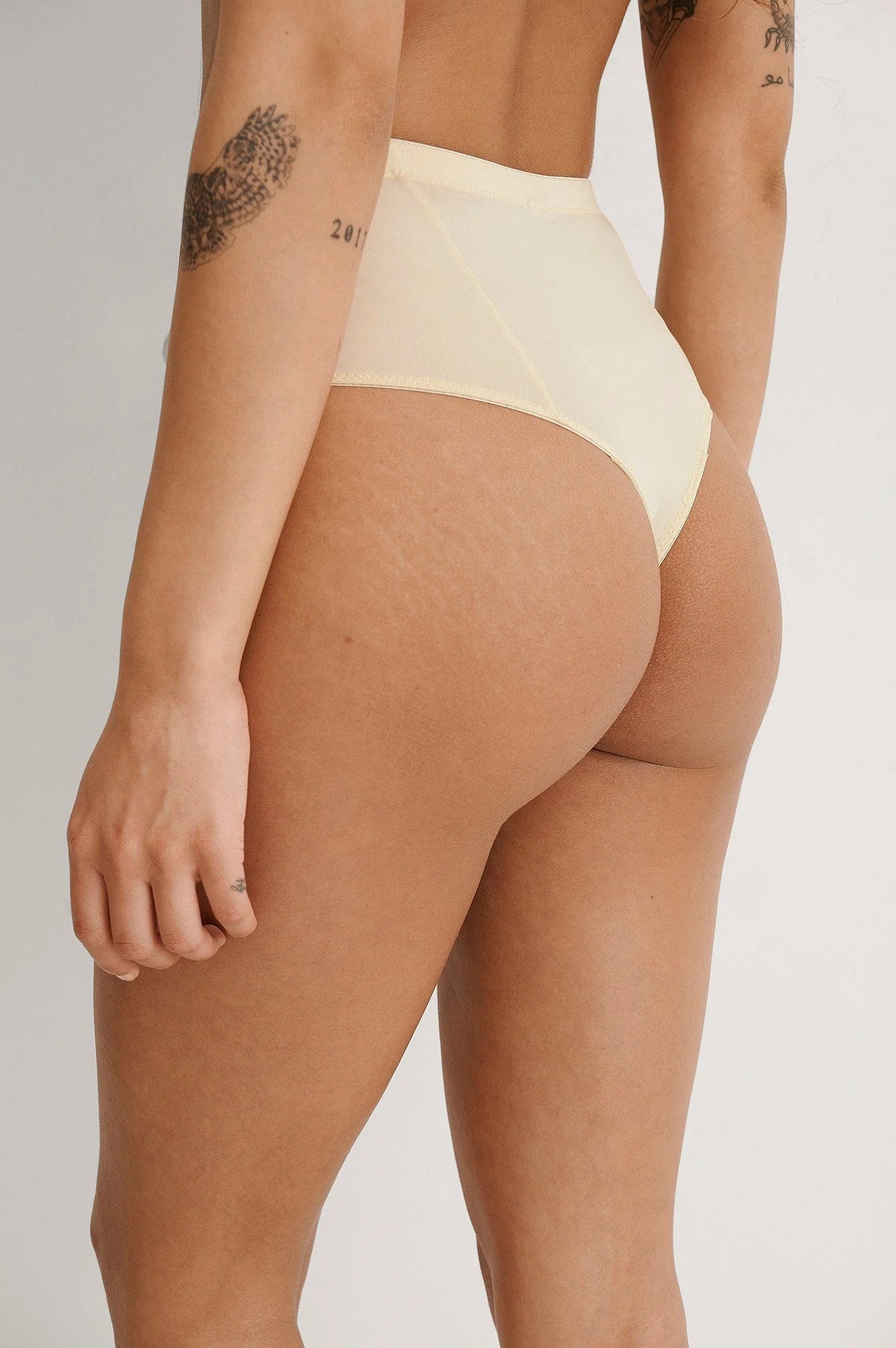 Sliponline Na-KD dames Slip - soft micro panty - Creme