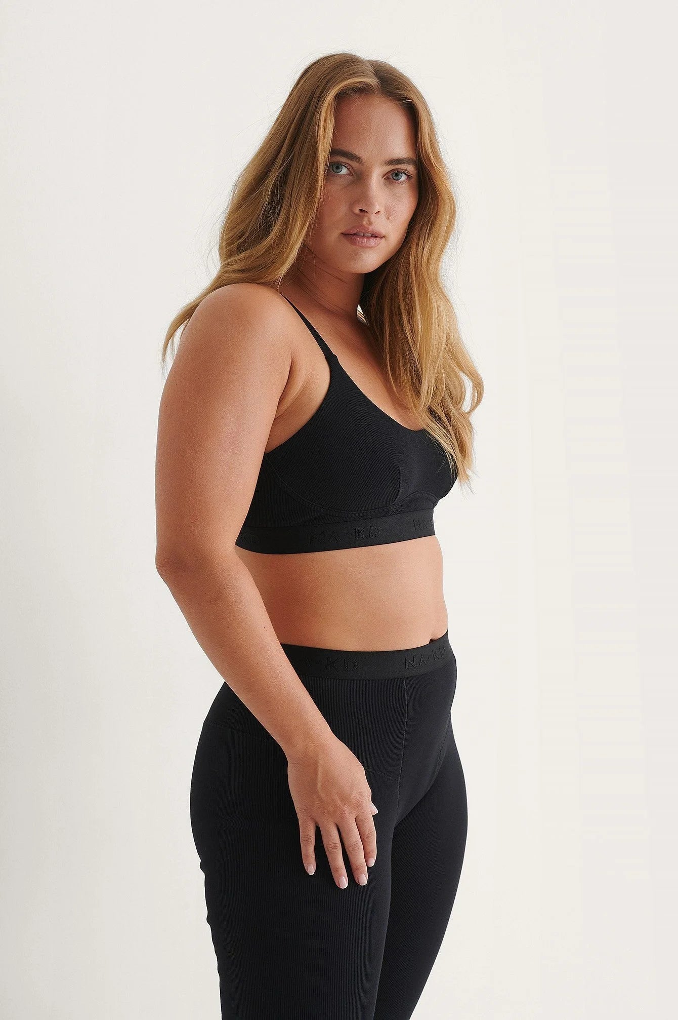 Sliponline Na-KD katoenen dames bralette - Zwart