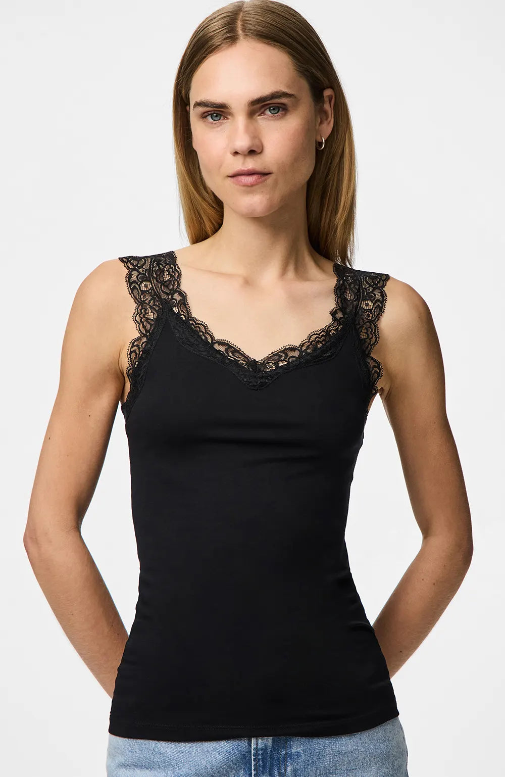 Sliponline Pieces hemdje met kant - Lace Top - Barbera