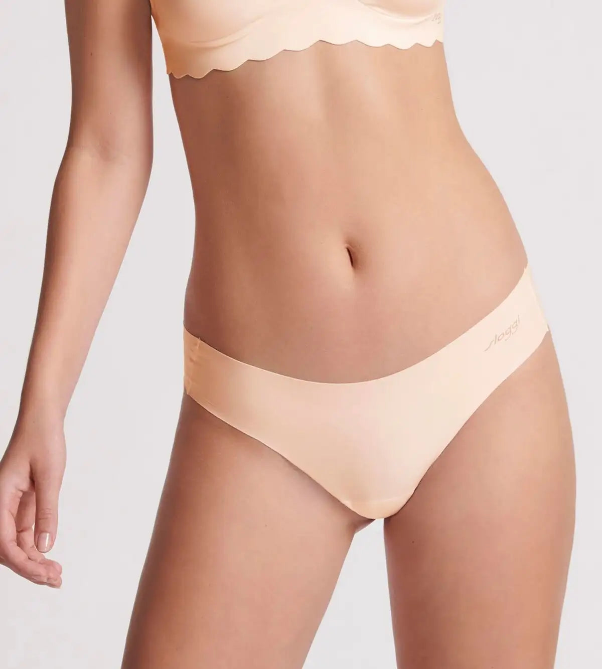 Sliponline Sloggi dames Zero hipstring microfiber 2.0