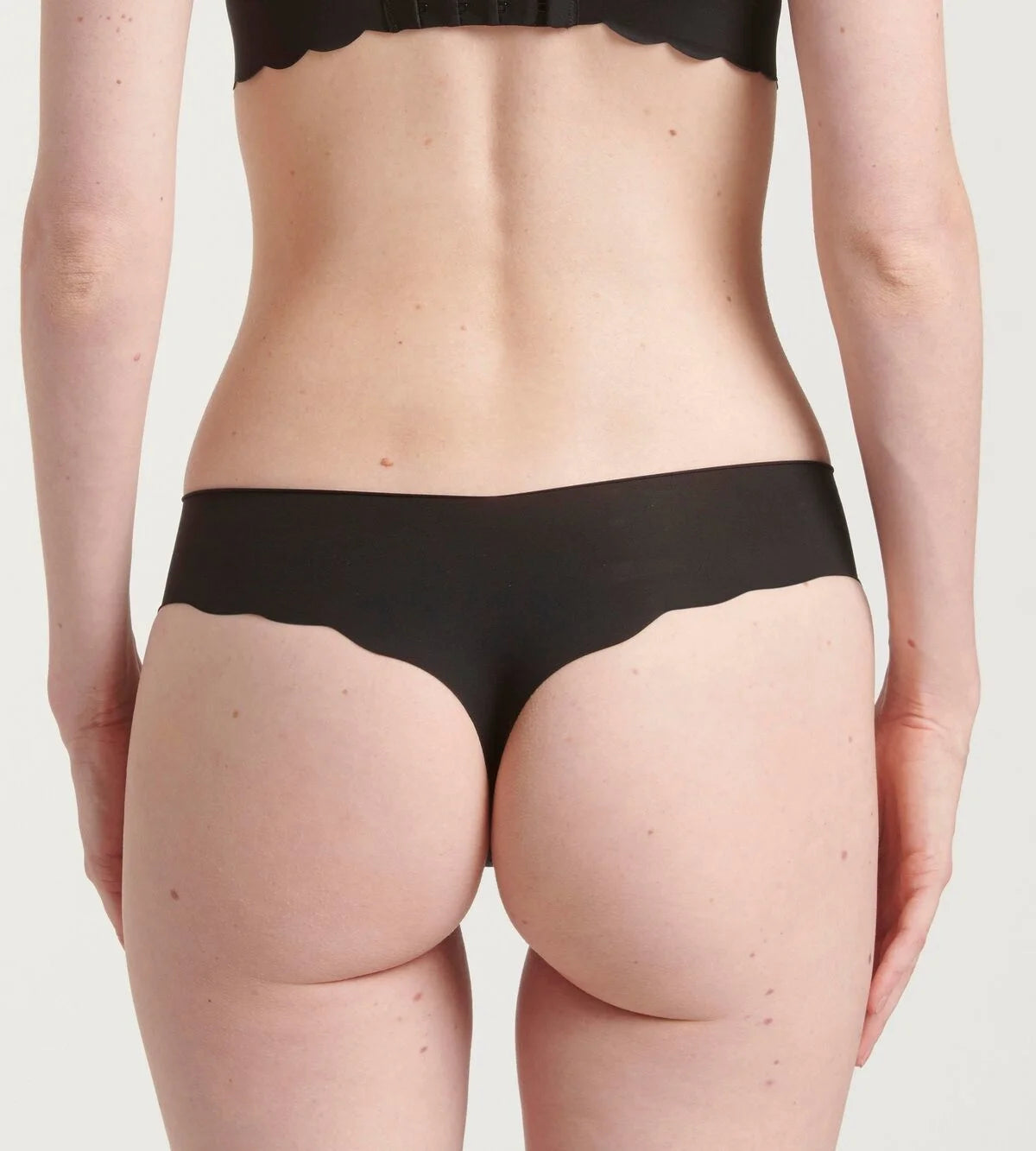 Sliponline Sloggi dames Zero hipstring microfiber 2.0