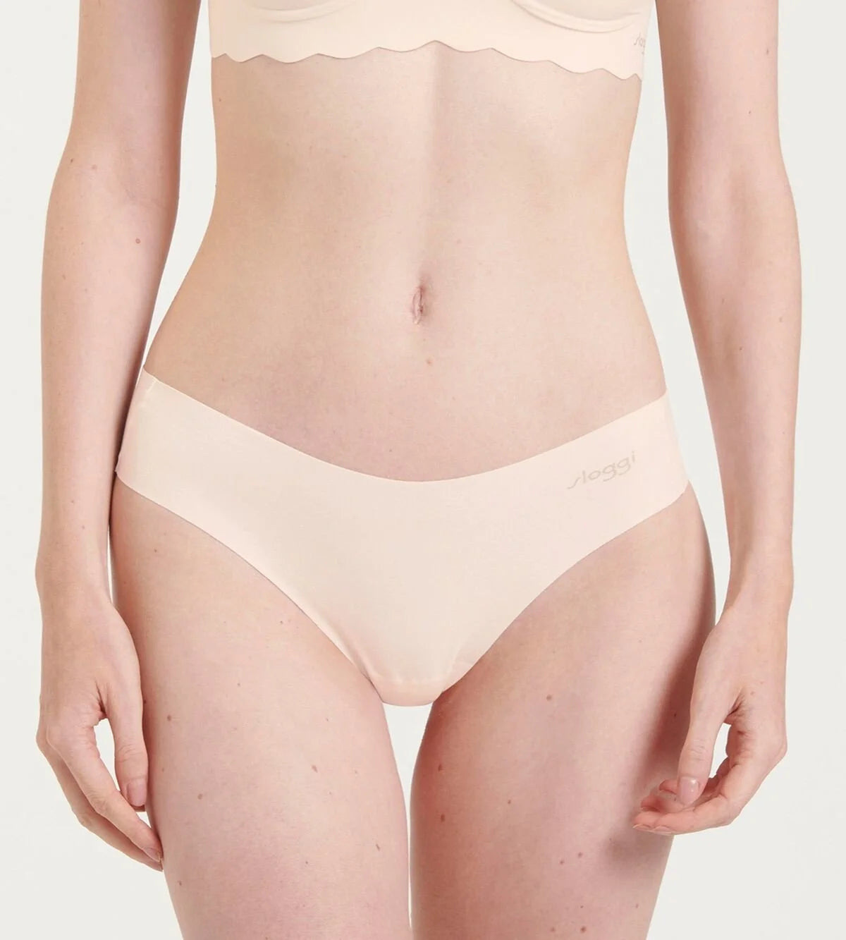 Sliponline Sloggi dames Zero Invisible hipstring Modal 2.0