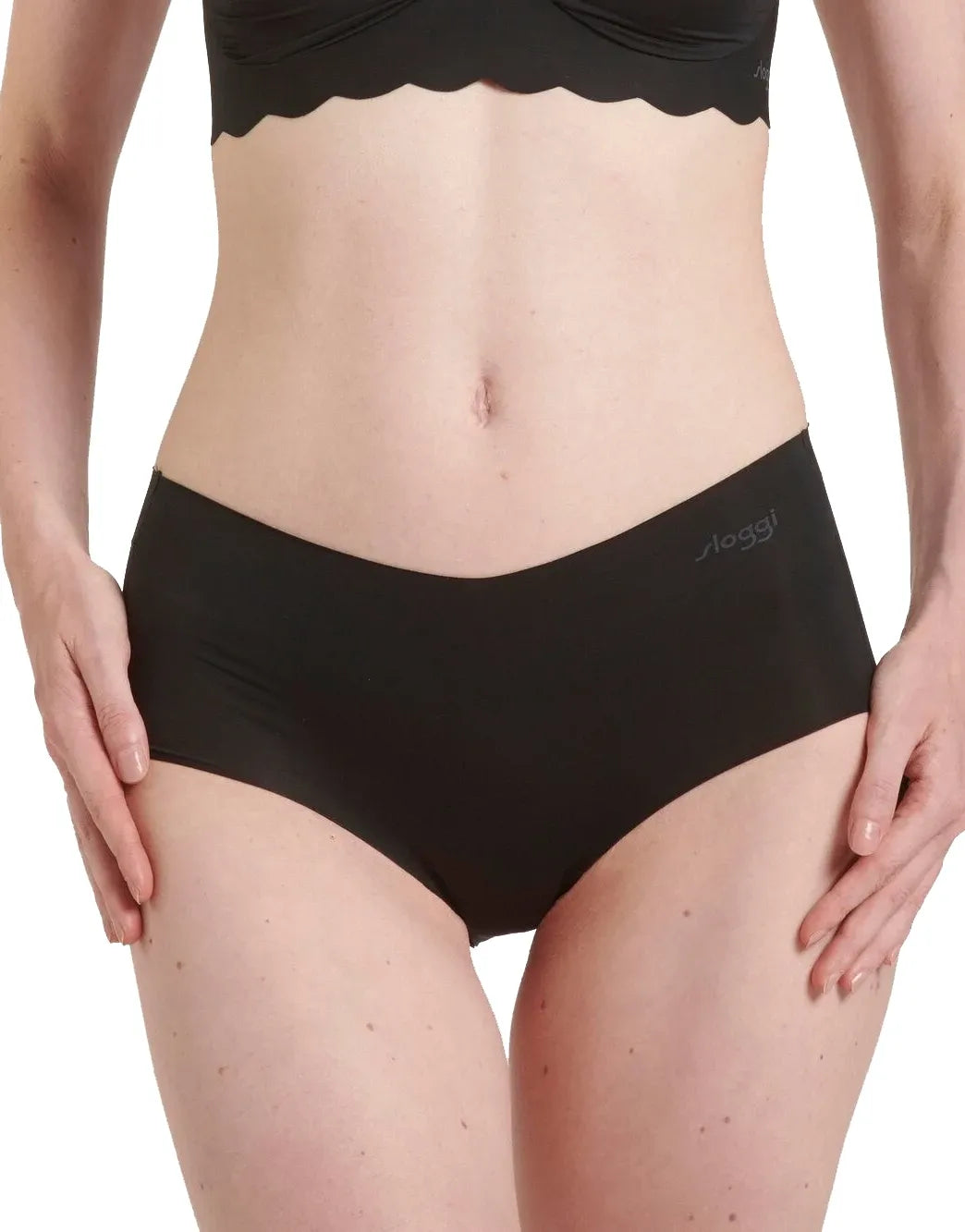 Sliponline Sloggi dames Zero short Invisible - microfiber 2.0