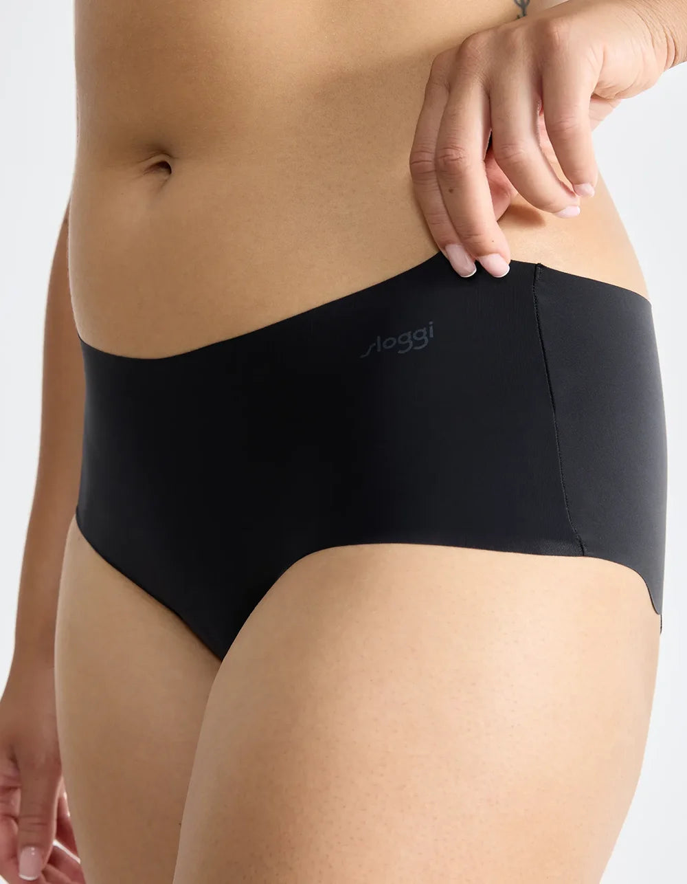 Sliponline Sloggi dames Zero short Invisible - microfiber 2.0
