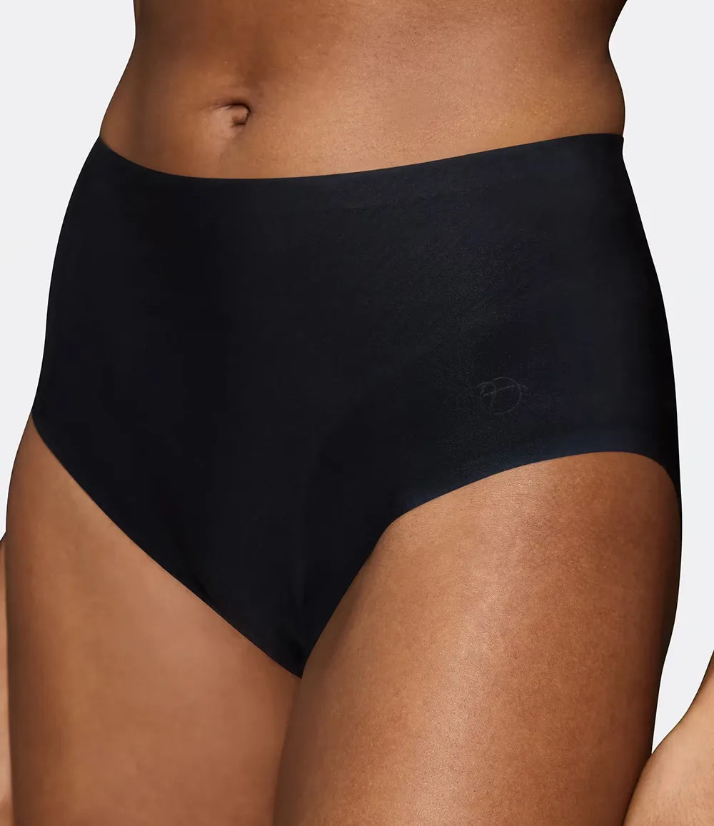 Sliponline Triumph Corrigerend Maxi Body Make-up Illusion - Curve