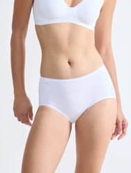 Wit | voor | Vooraanzicht op model, wit – Sloggi 3-pack dames midi heupslips microfiber - 24/7