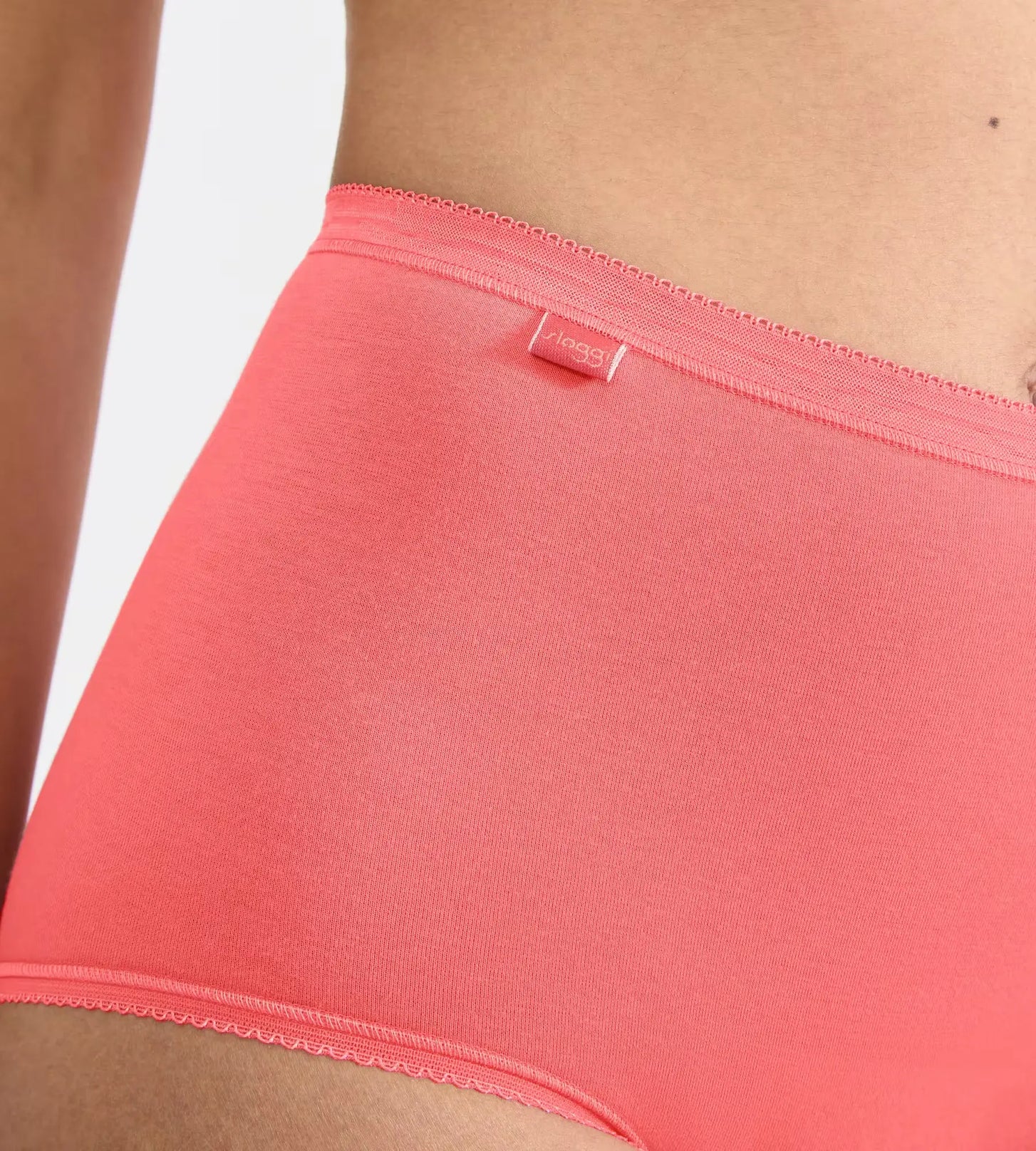 Sloggi Sloggi 4-pack dames Basic Maxi slips - Red Combi